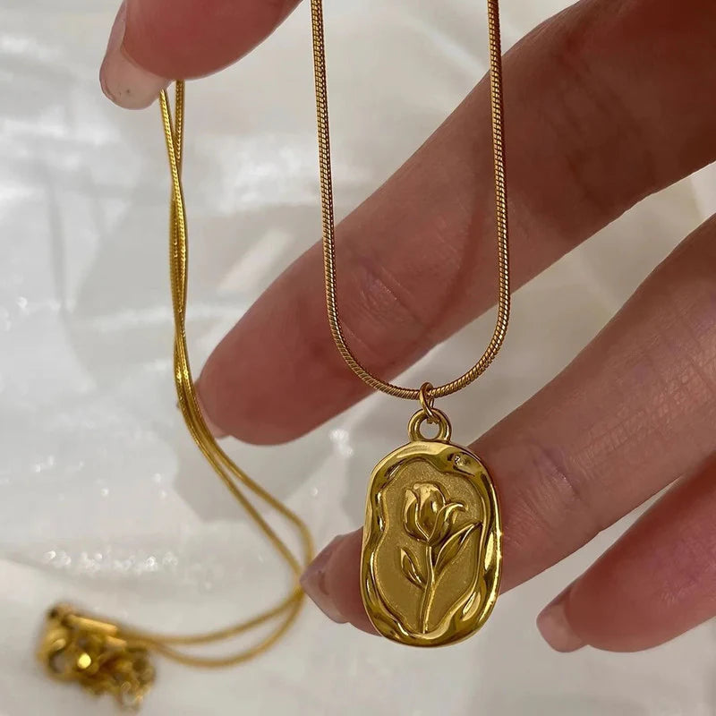 Golden Rose Necklace