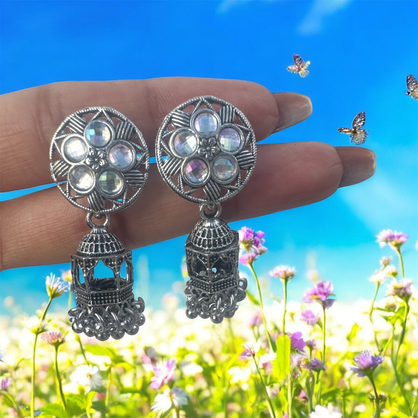SHEELA JHUMKA