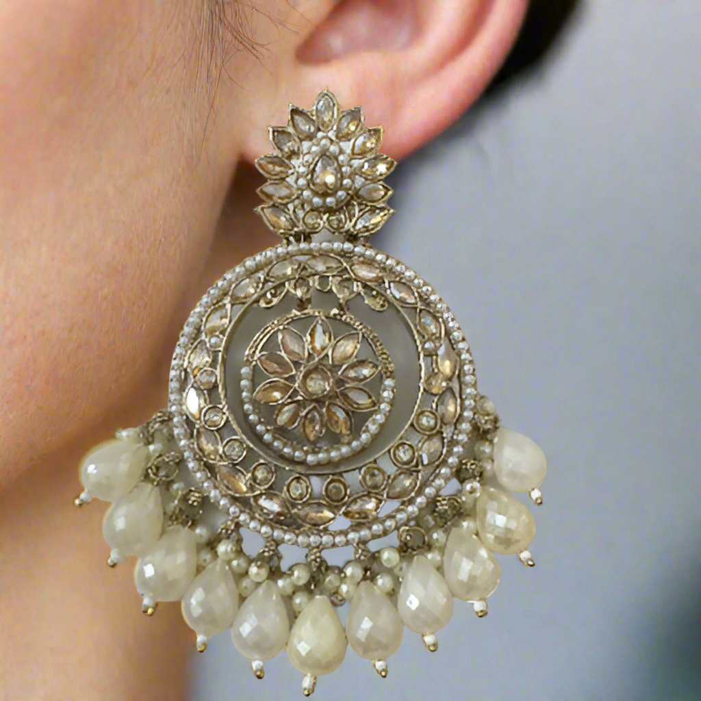 Ivory Shaya Chandbalis