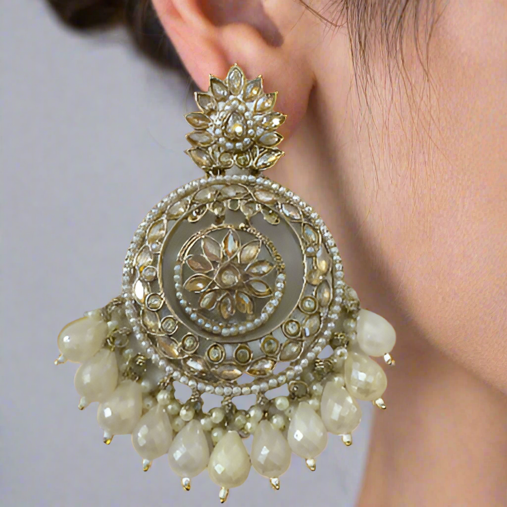 Ivory Shaya Chandbalis