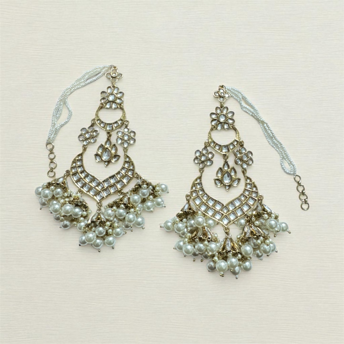 White Kan Chain Earrings