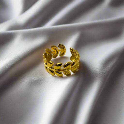 Statement Ring