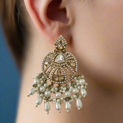 Ivory Aahaliya Chandbalis
