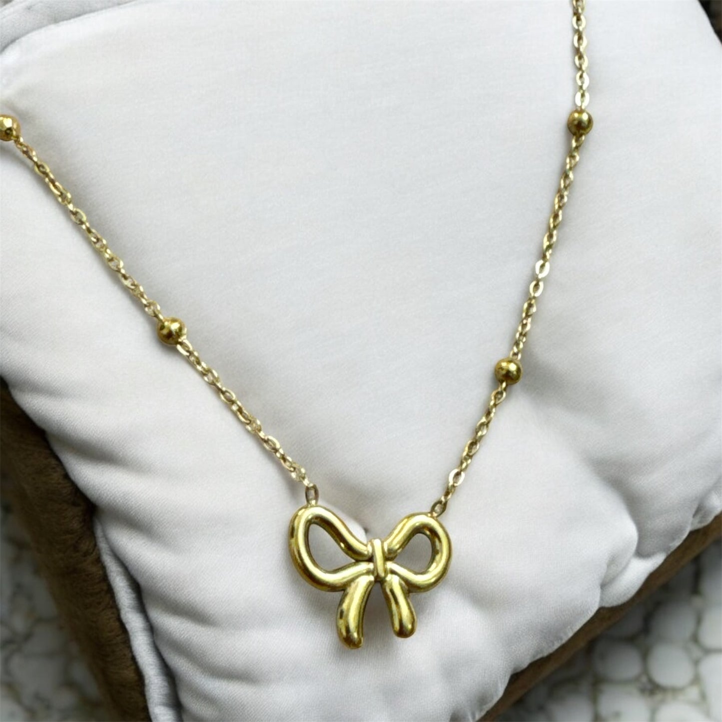 Bow Sleek Chain