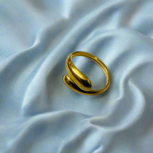Statement Ring