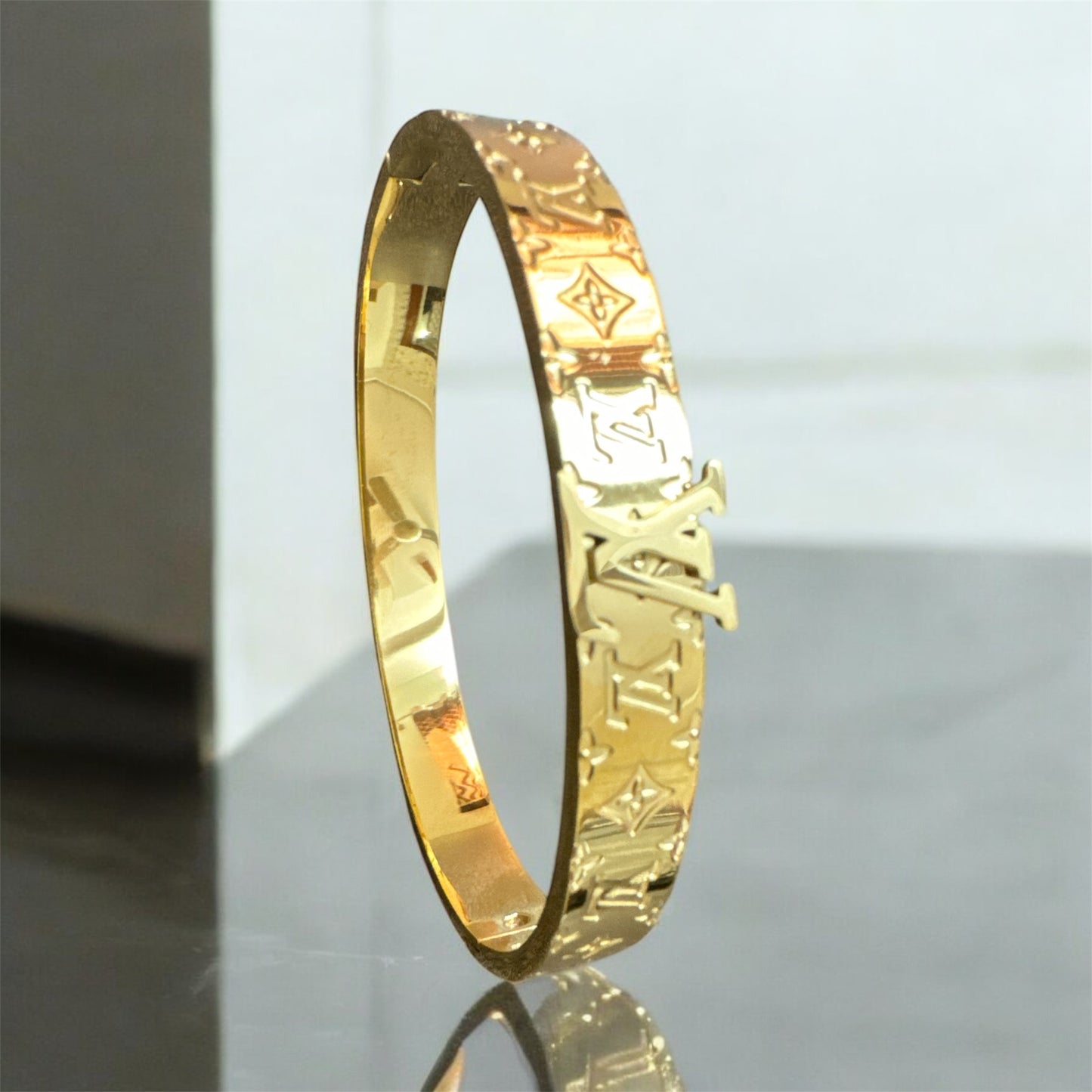 Brand Inspired Bracelet