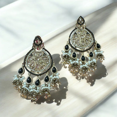 Black Chandbalis