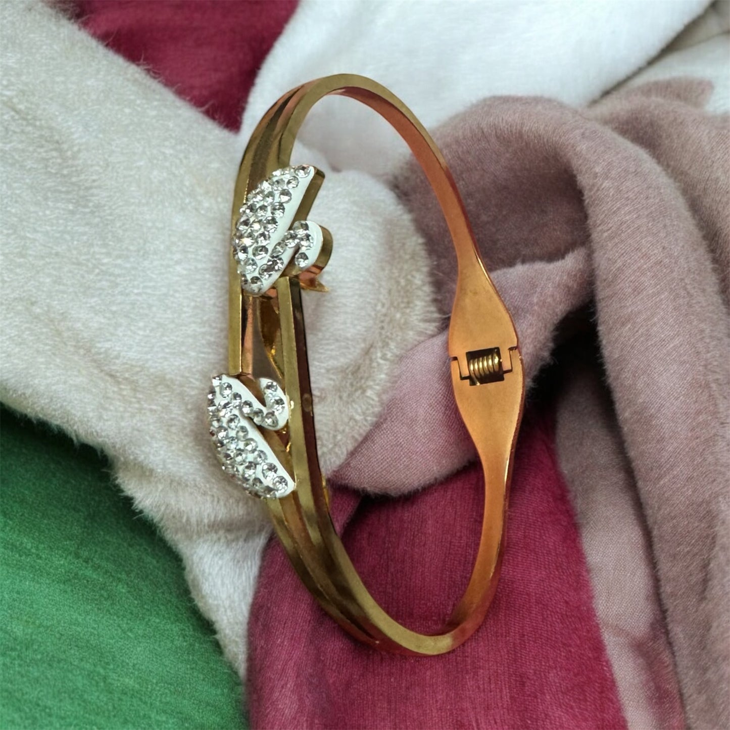 Swan Anti Tarnish Bracelet