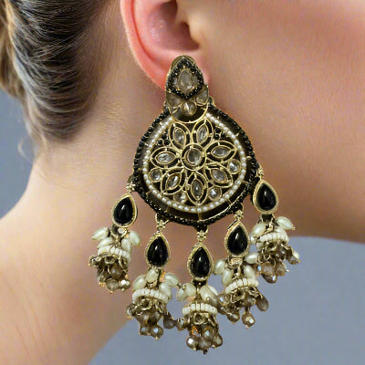 Black Chandbalis