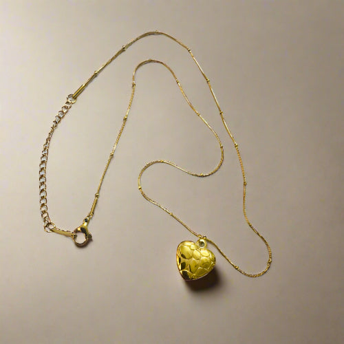 Dainty Heart Necklace