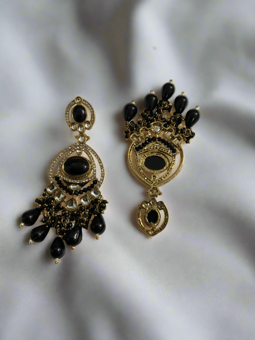 Black Rani Chandbali