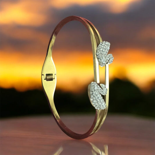 Swan Anti Tarnish Bracelet