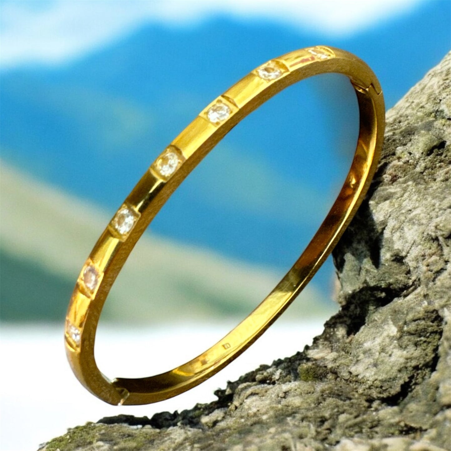 Sleek Anti Tarnish Bracelet