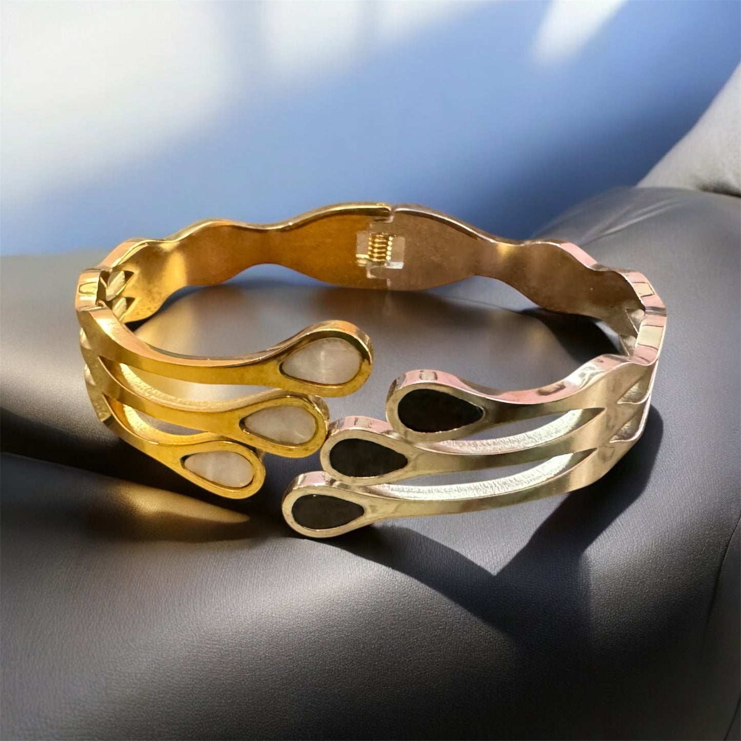 2 Colour in 1 Bracelet