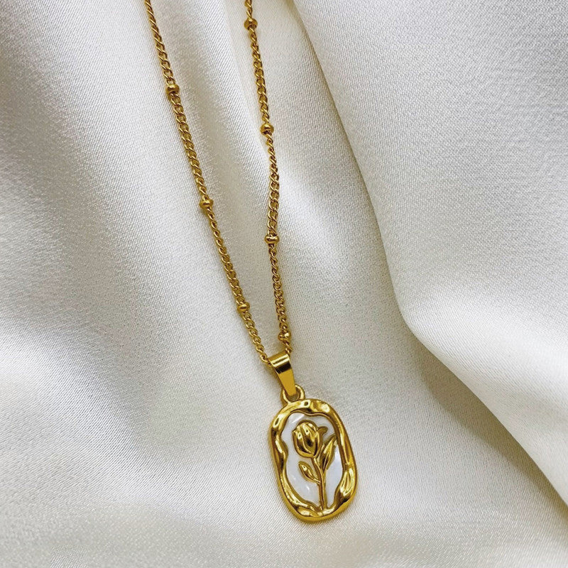 Rose Necklace
