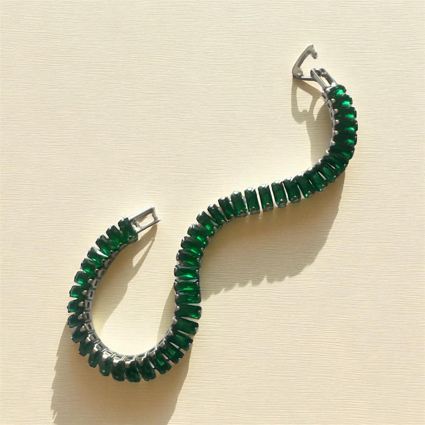 Emerald Green Loose Bracelet