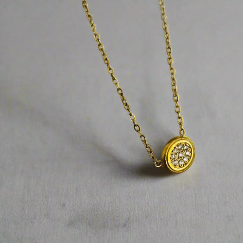 Dainty Stone Embedded Necklace