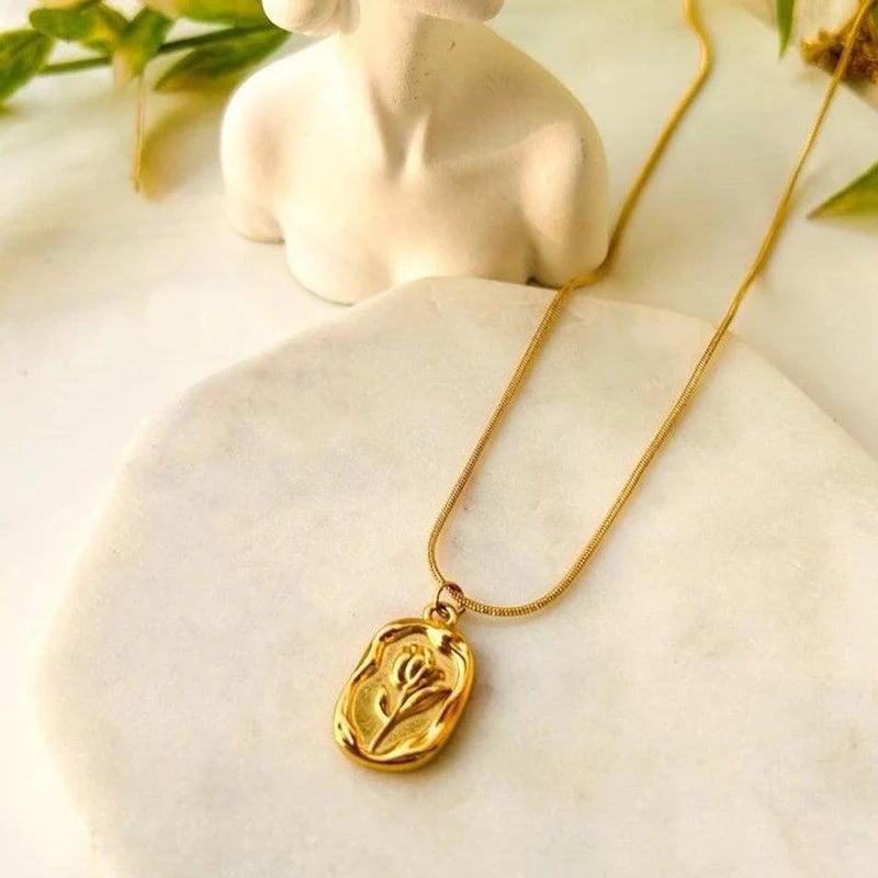 Golden Rose Necklace