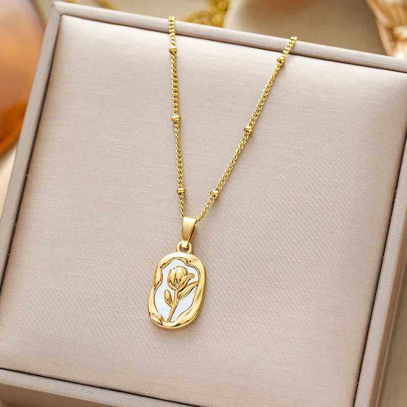 Rose Necklace