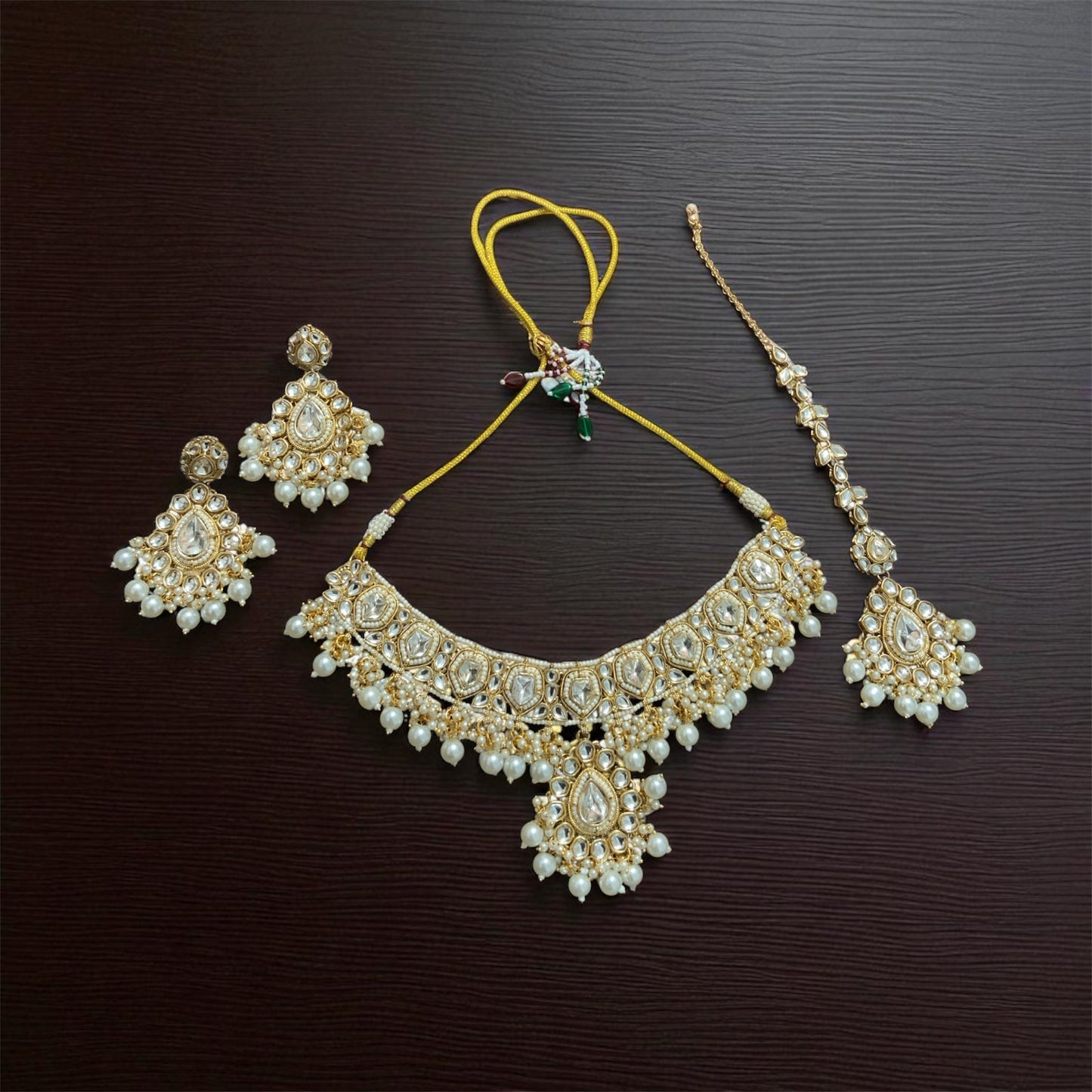 Ivory Kundan Jewellery Set