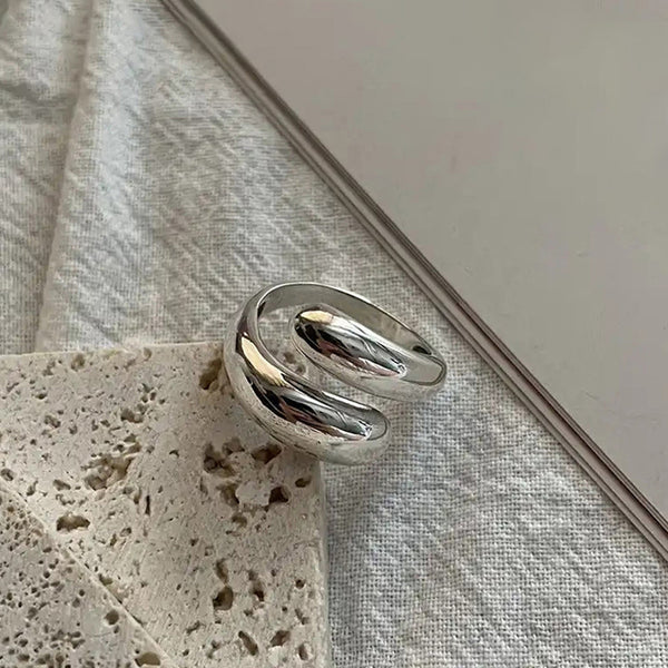 Hug Me Ring