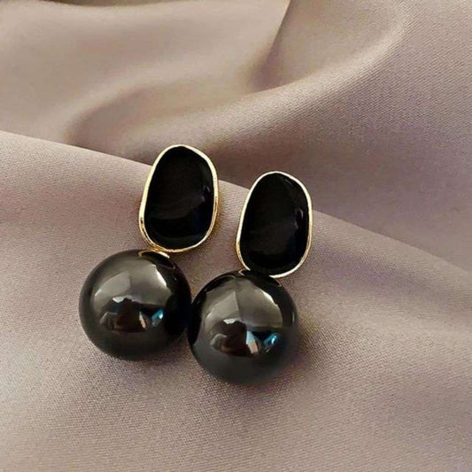 Black Pearl Drop Earrings