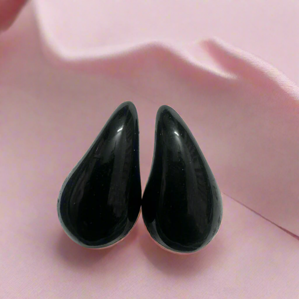 Black tea drop earrings