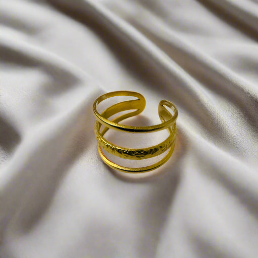 Statement Ring