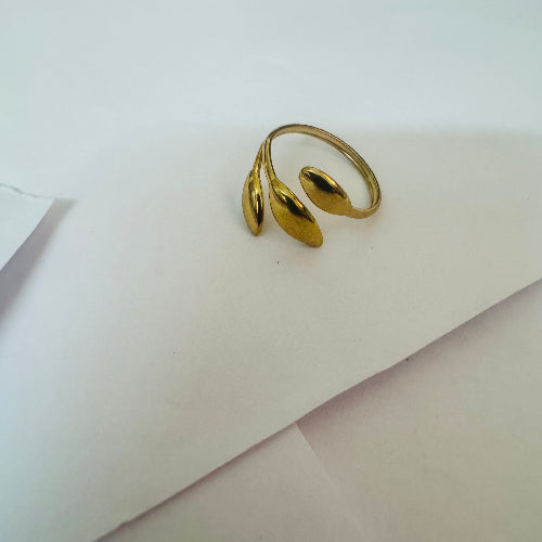 Statement Ring