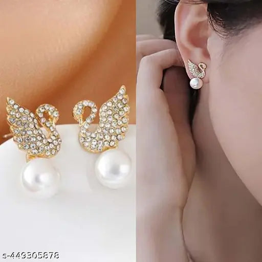 Swan Pearl Studs