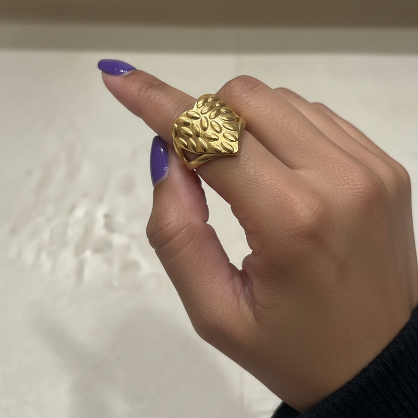 Gift Hamper 3 [5Earrings + 2 Rings + 1 Necklace]