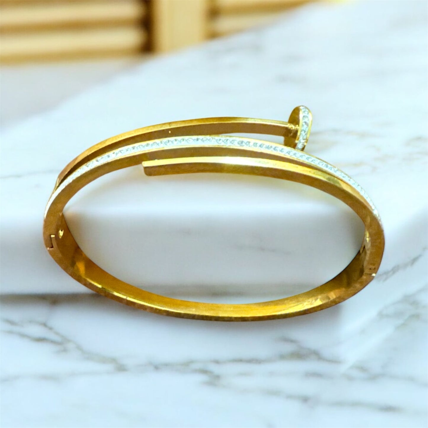 Nail Shaped Bracelet With American Diamond