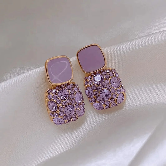 Gift Hamper 3 [5Earrings + 2 Rings + 1 Necklace]