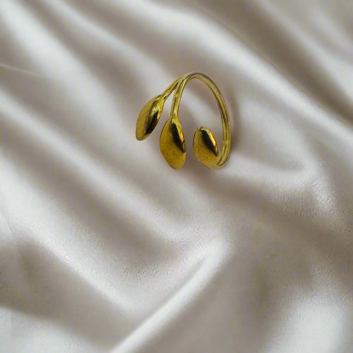 Statement Ring