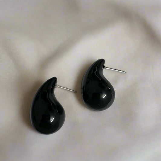 Black tea drop earrings