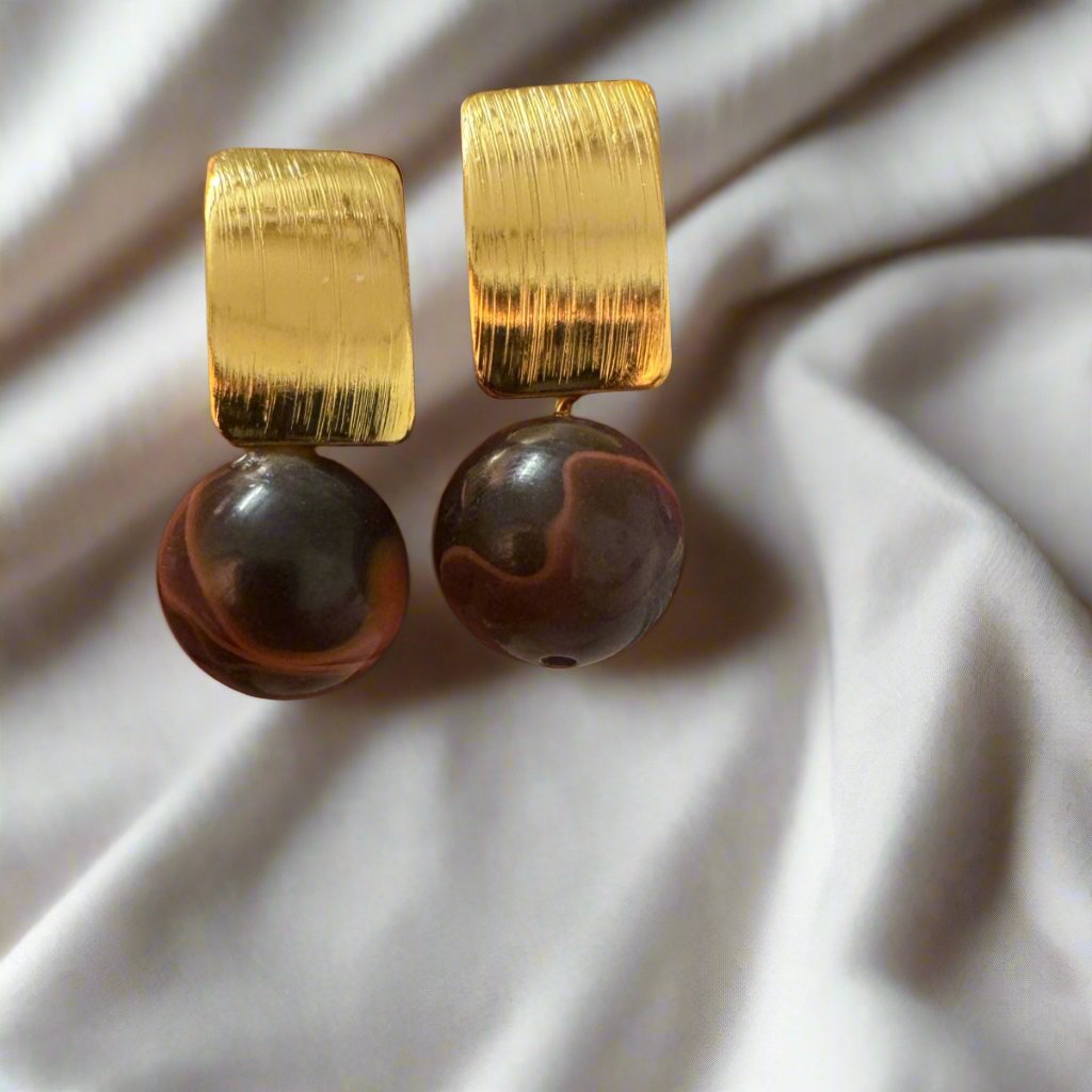 Classic Pearl Drop Earrings