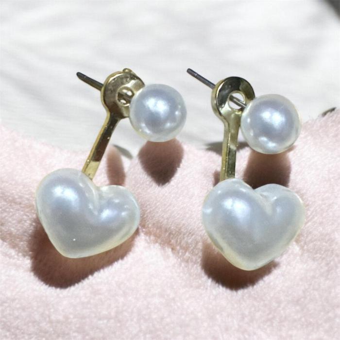 Small Love Pearl Earrings