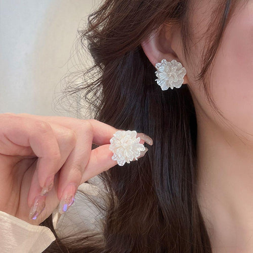 White Flower Studs