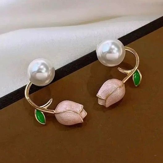Pink Daisy Flower Pearl Earring